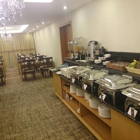 Al Jubail Lavona Inn מראה חיצוני תמונה