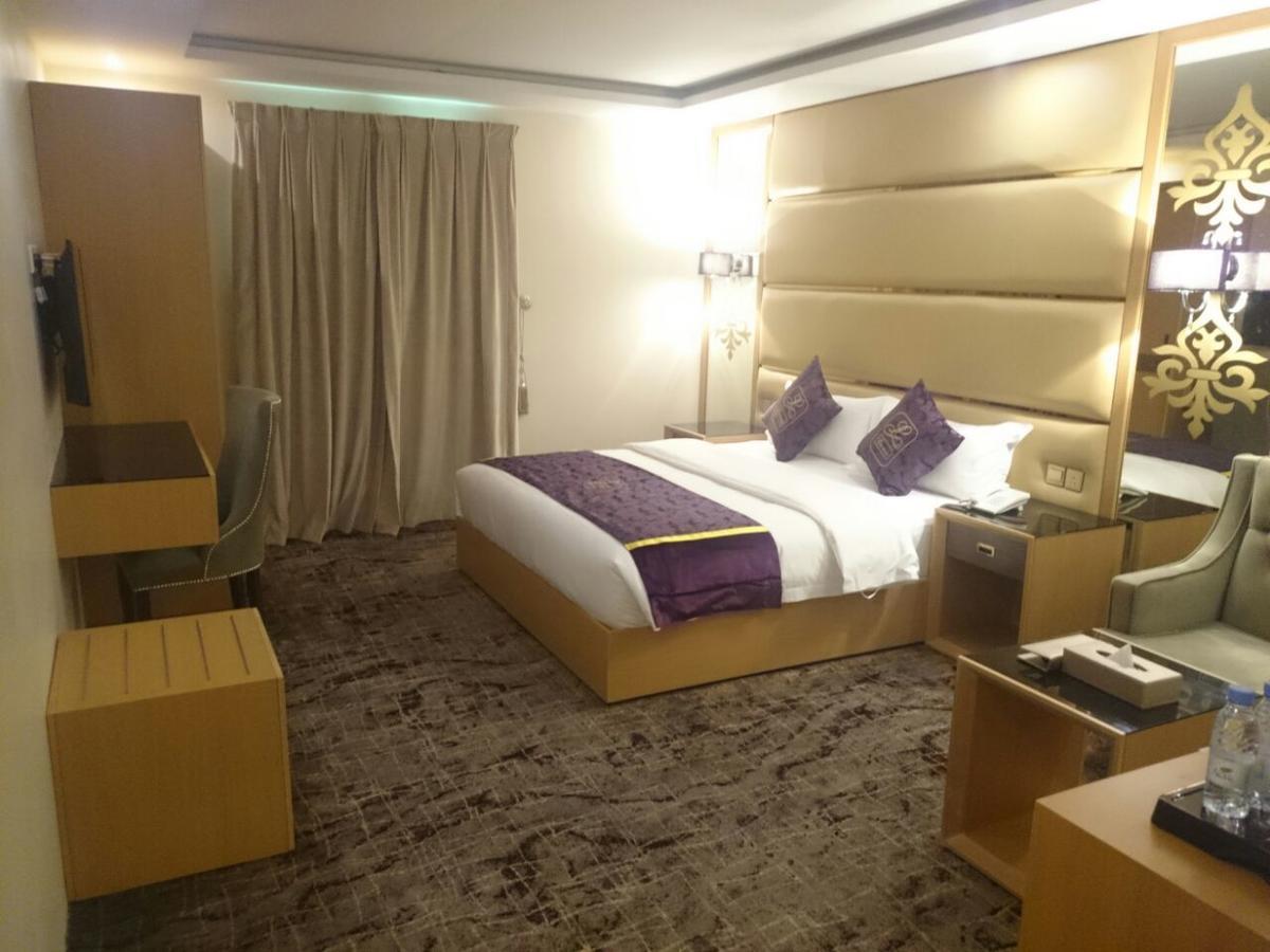 Al Jubail Lavona Inn מראה חיצוני תמונה