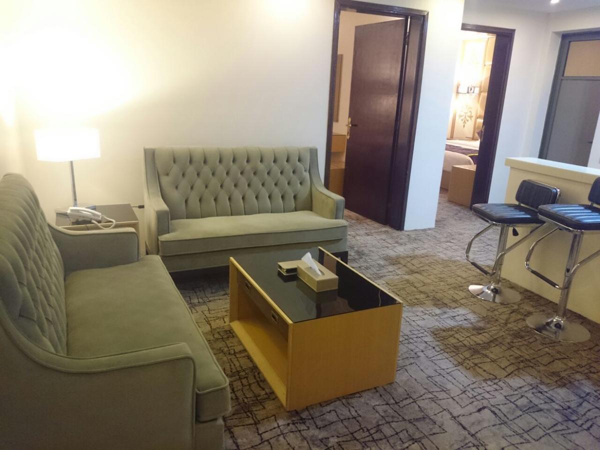 Al Jubail Lavona Inn מראה חיצוני תמונה